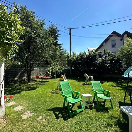 شقة Large With Beautiful Garden 5 Minutes Away From Airport At Karla Mijica 31 سراييفو